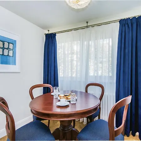 Apartman Manesova No.5 *