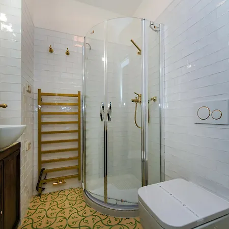 Apartman Manesova No.5 *